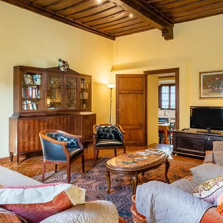 Apartament Rita *